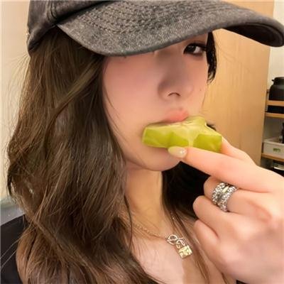 徒劳愚蠢的手势